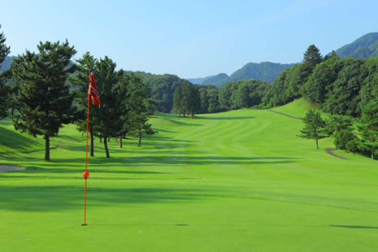 津久井湖ゴルフ倶楽部